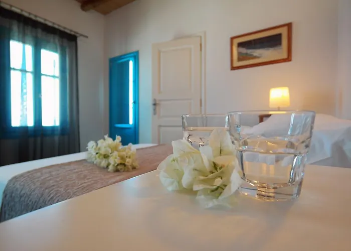 Miramare Hotell Folégandros