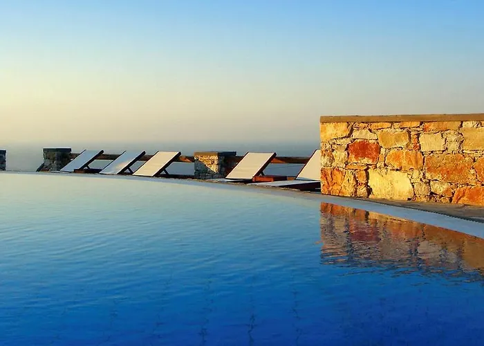 Miramare Hotell Folégandros